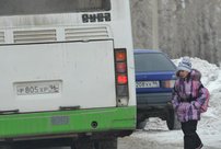 На кондуктора, высадившего ребёнка из автобуса в мороз, завели уголовное дело