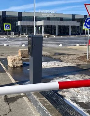 "Даже в Казани цены ниже": кировчане пожаловались на платную парковку у аэропорта Победилово